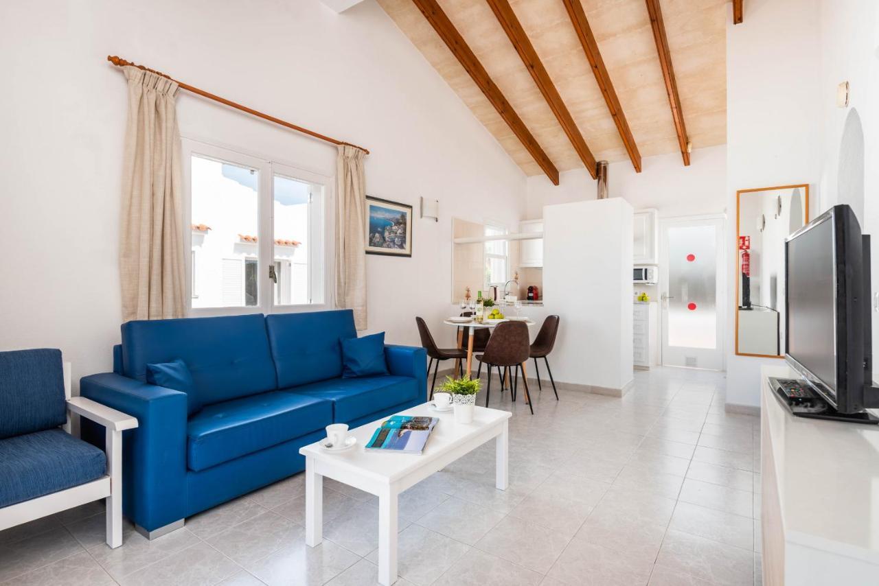 Rimar 4, 2 Bedroom Apartment, Cap D'Artrutx Cala en Bosch Esterno foto
