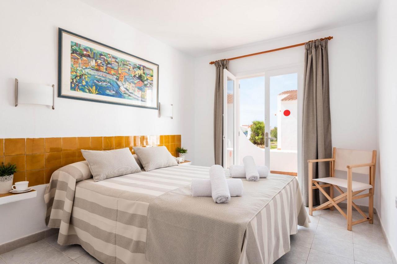 Rimar 4, 2 Bedroom Apartment, Cap D'Artrutx Cala en Bosch Esterno foto
